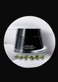 ARMANI beautyCrema Nera Supreme Lightweight Reviving Anti-Aging Face Cream
