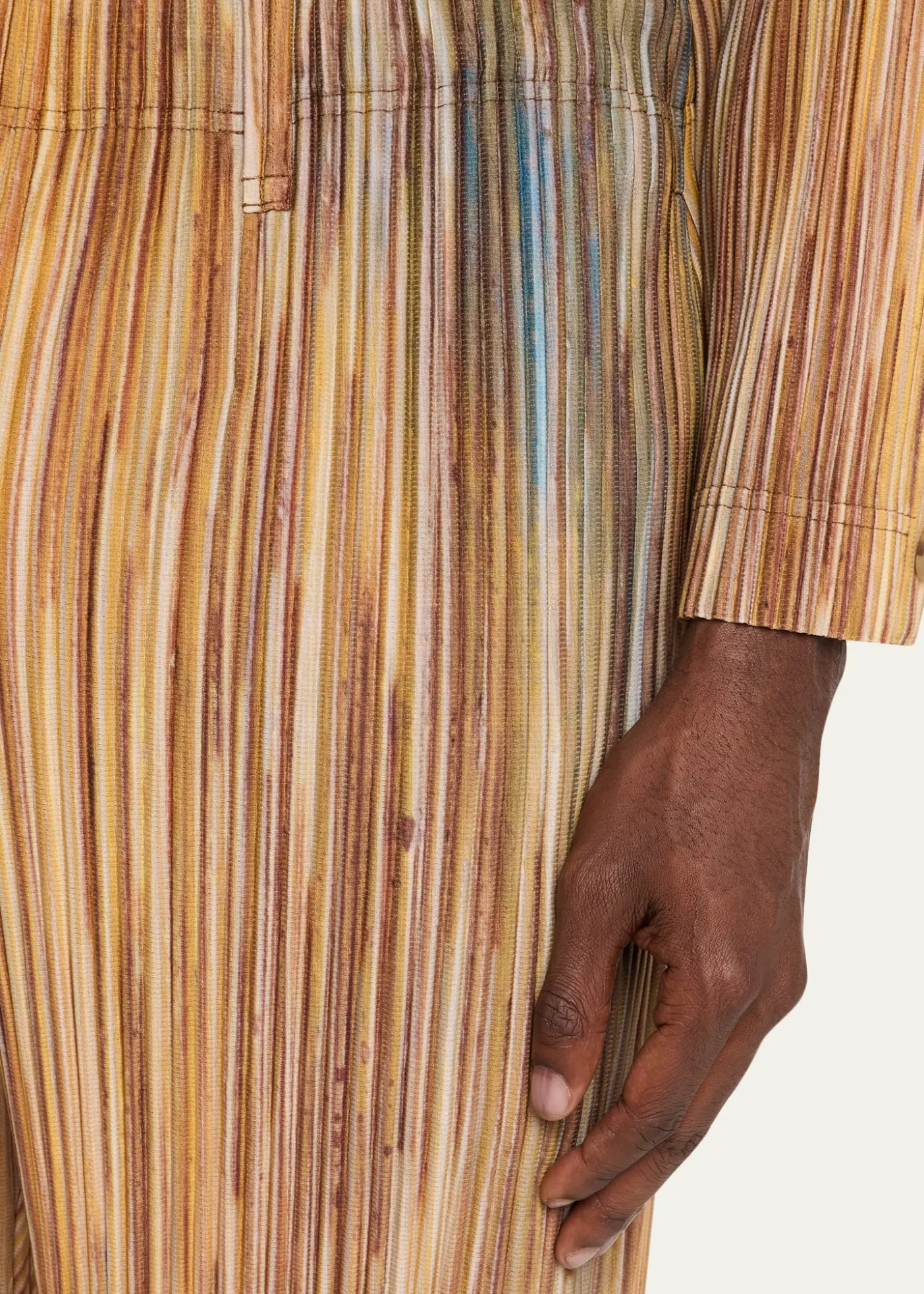 Homme Plisse Issey MiyakeMen's Paintbrush Agate-Print Pleated Trousers