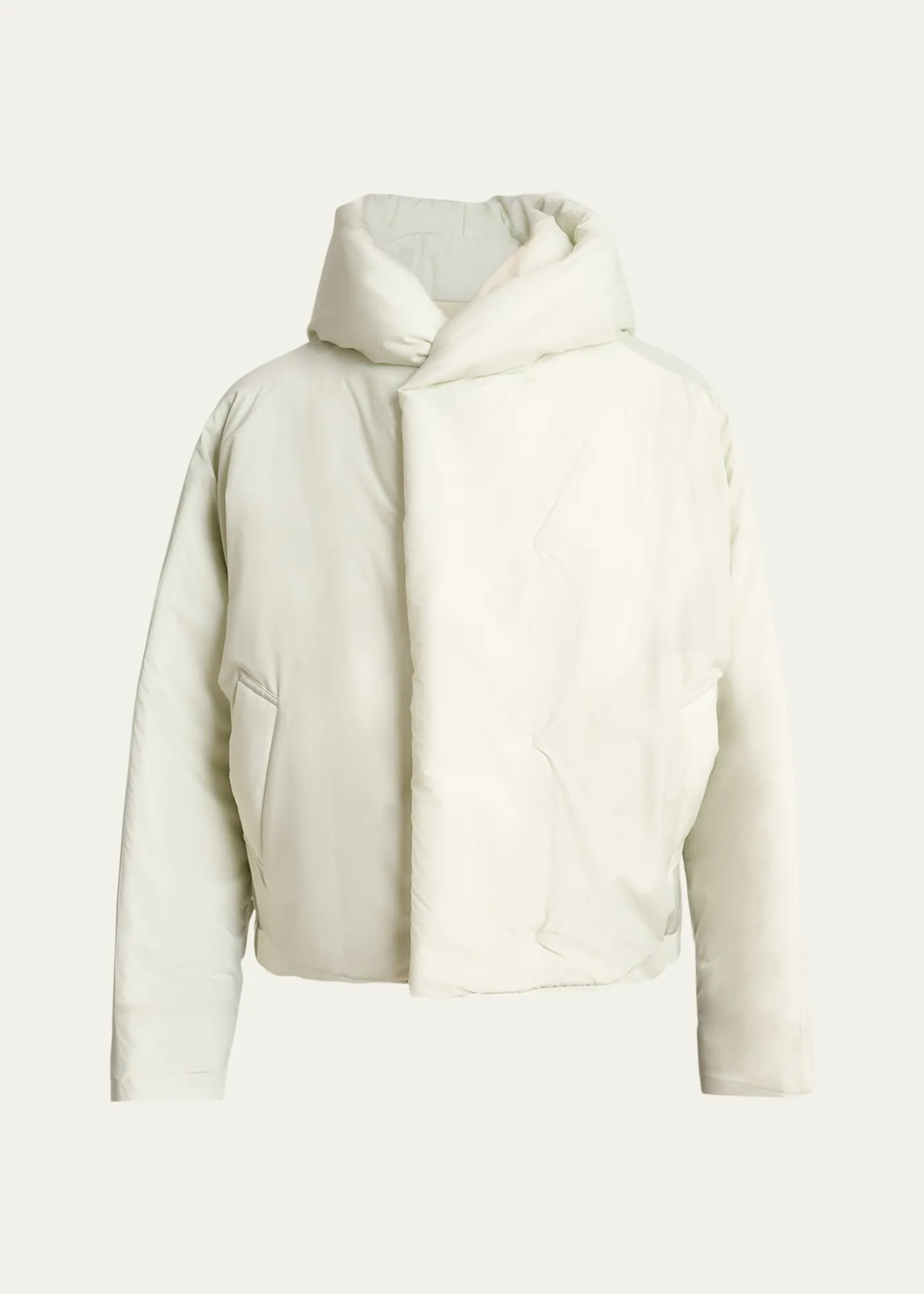 Homme Plisse Issey MiyakeMen's Duvet Hooded Short Coat