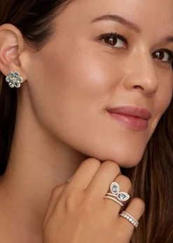 Jamie Wolf18K Yellow Gold Script Petal Ring with Aquamarine and Diamonds