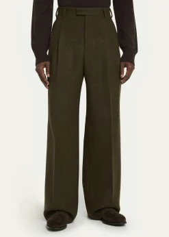 Loro PianaMen's Kelvin Wool and Cashmere Snap-Front Vest