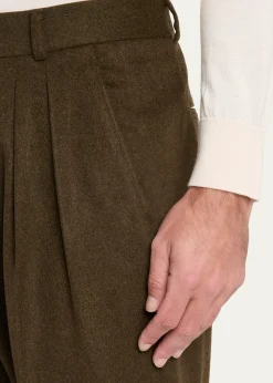 Loro PianaMen's Stafford Virgin Wool and Cashmere Pleated Pants