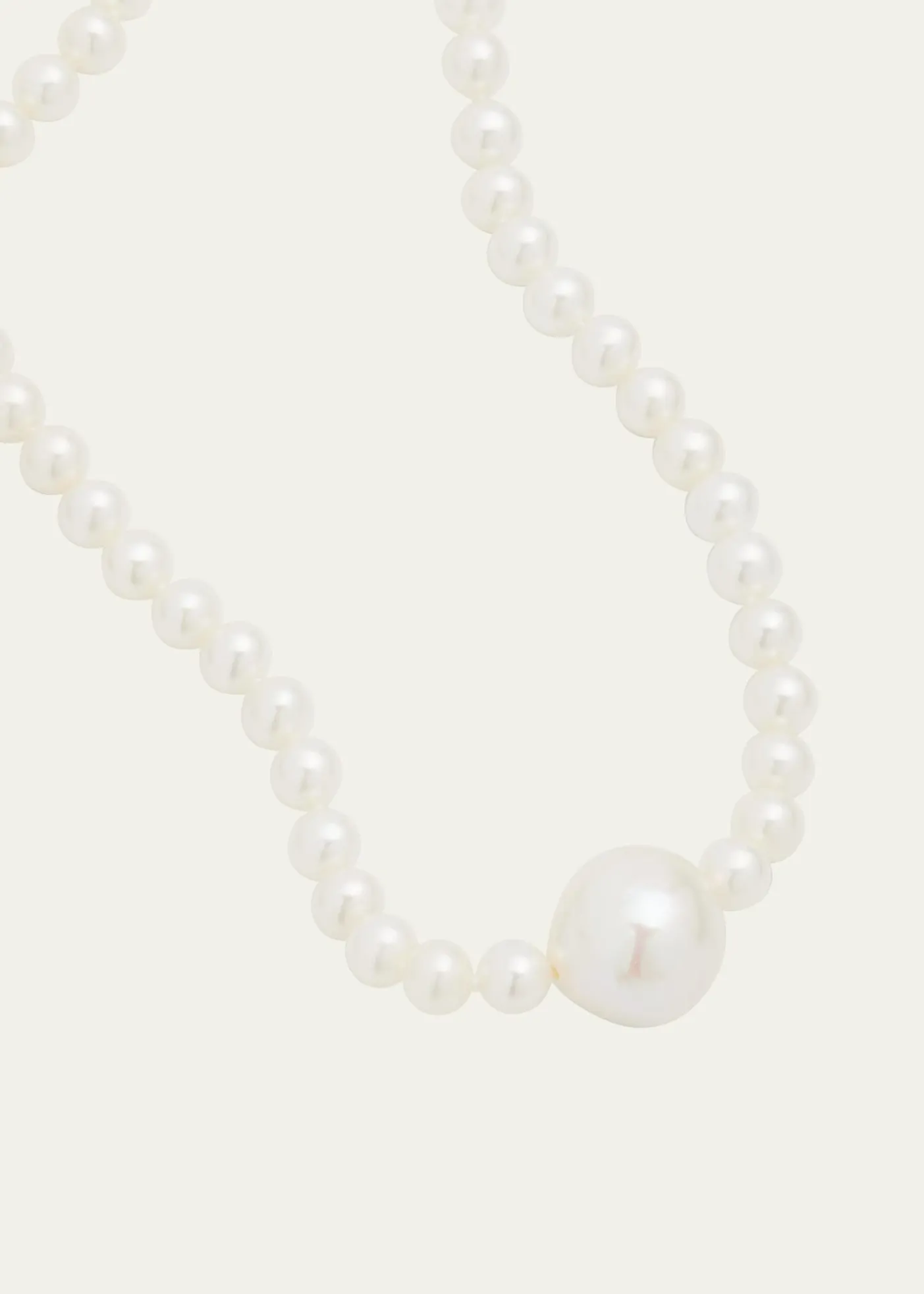 MizukiFull Freshwater Pearl Strand Necklace with Large Center