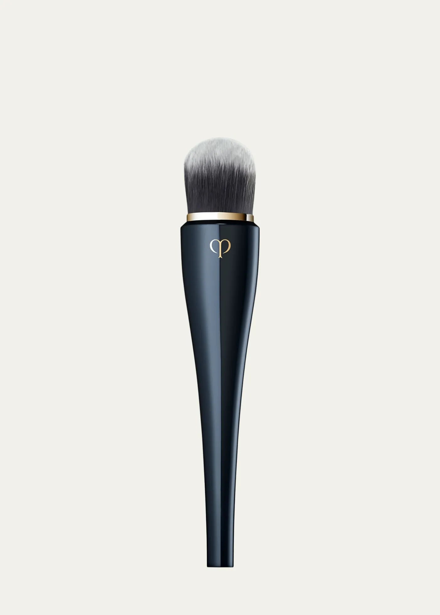 THIS ITEM IS NOT AVAILABLE.Cle de Peau BeauteLight Coverage Foundation Brush