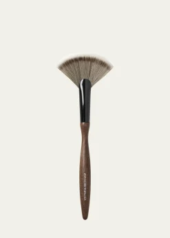 Victoria BeckhamBrush 14, Fan
