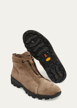 ZEGNAMen's Triple Stitch™ Vetta Suede Boots